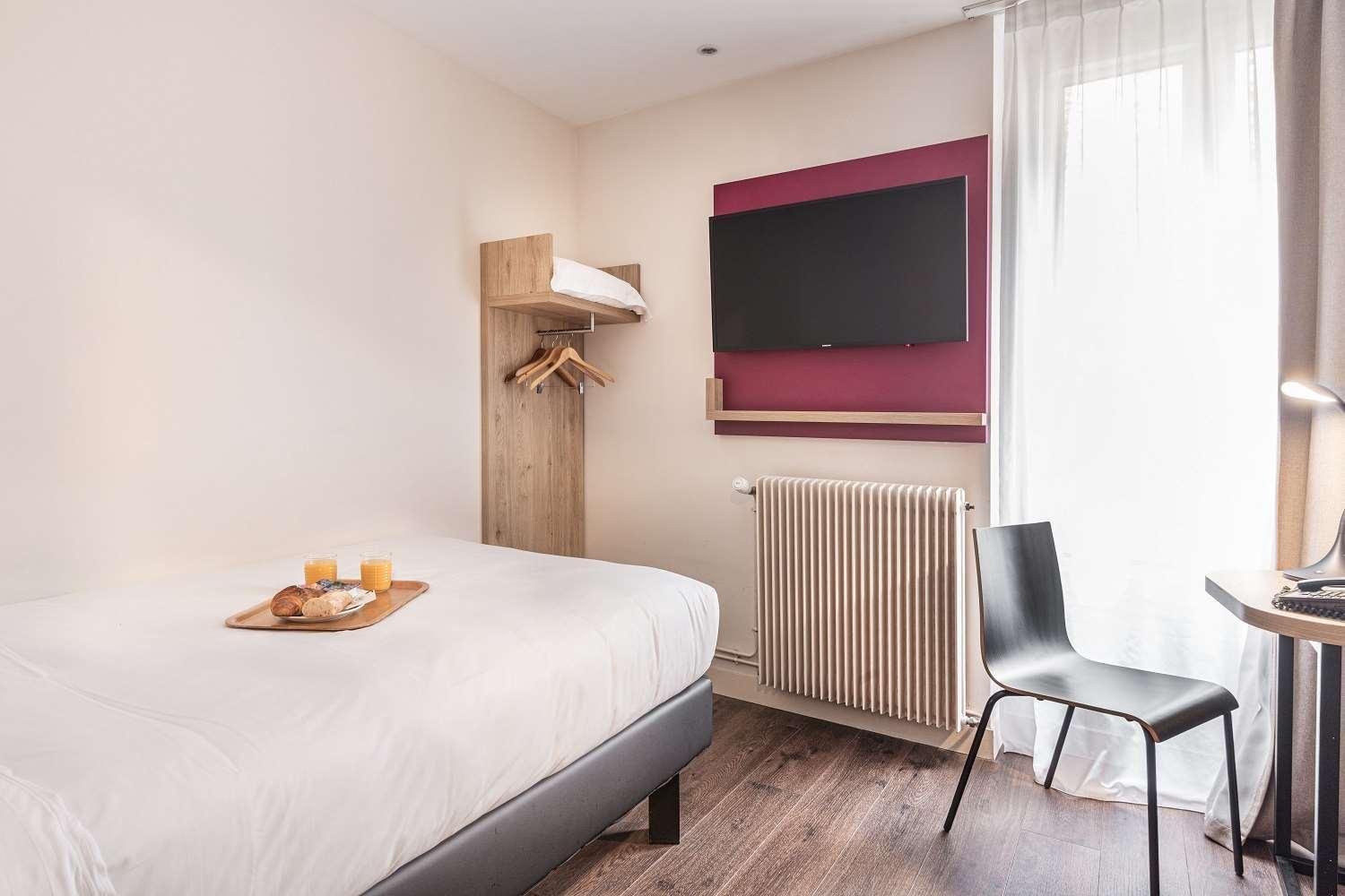 Courcelles Mederic Hotel Paris Exterior photo